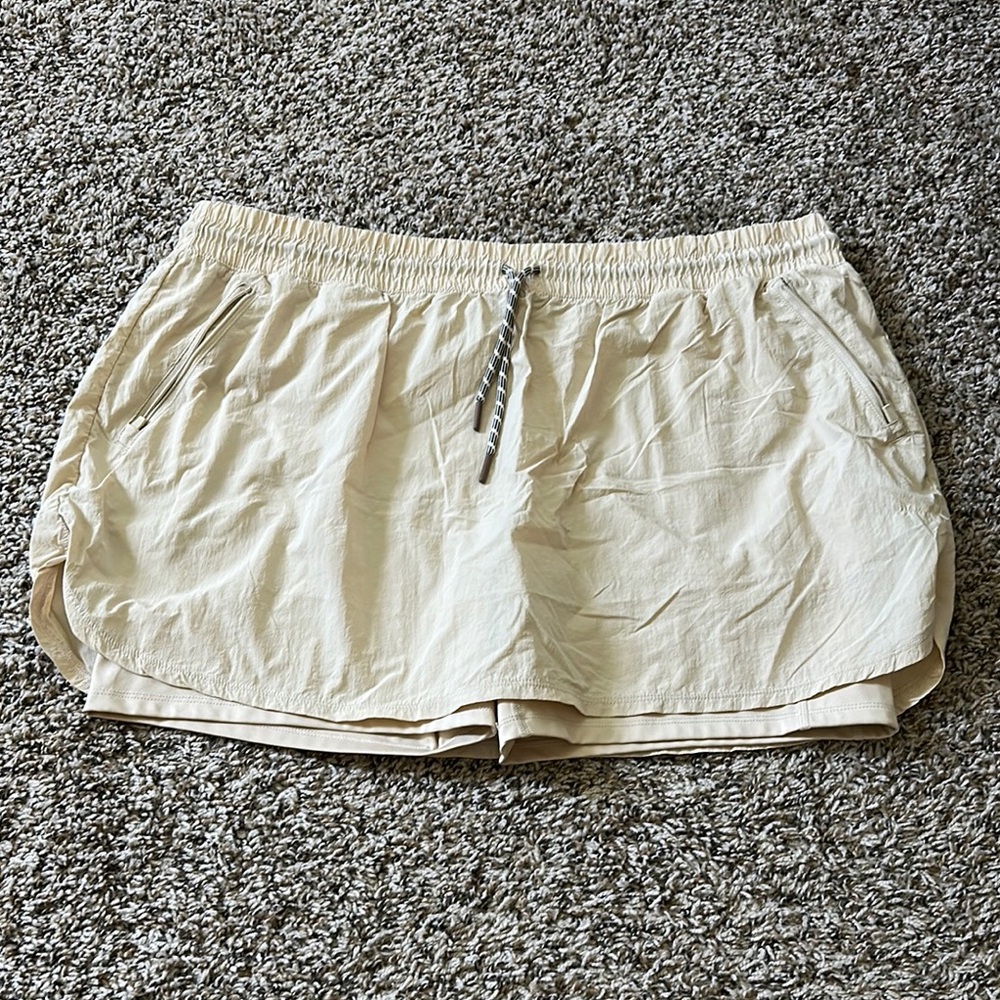 Women's Cream Skort